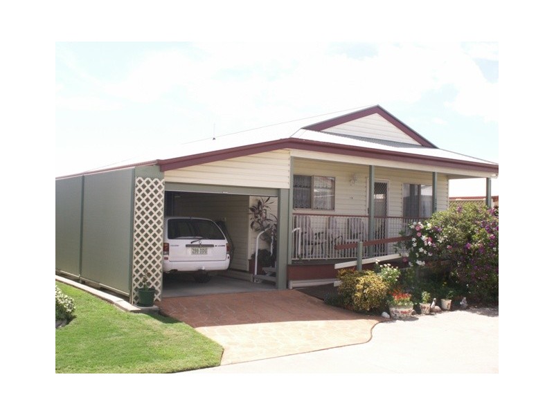 178 Reef Street. Gloden Shores. Pialba., Pialba QLD 4655