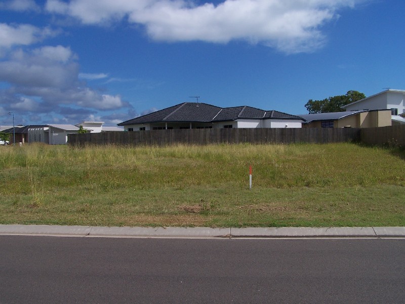 44 Northshore Avenue, Toogoom QLD 4655