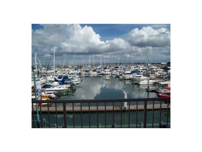 Unit 8 Great Sandy Straits Resort, Buccaneer Drive, Urangan QLD 4655