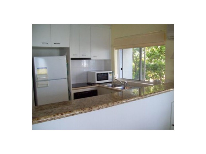 Unit 8 Great Sandy Straits Resort, Buccaneer Drive, Urangan QLD 4655