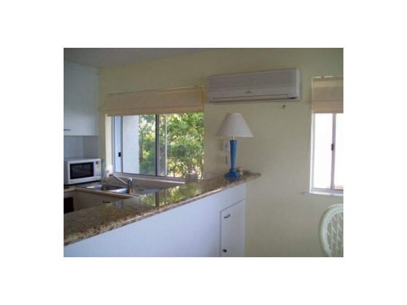 Unit 8 Great Sandy Straits Resort, Buccaneer Drive, Urangan QLD 4655