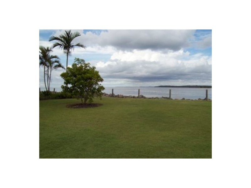 Unit 8 Great Sandy Straits Resort, Buccaneer Drive, Urangan QLD 4655