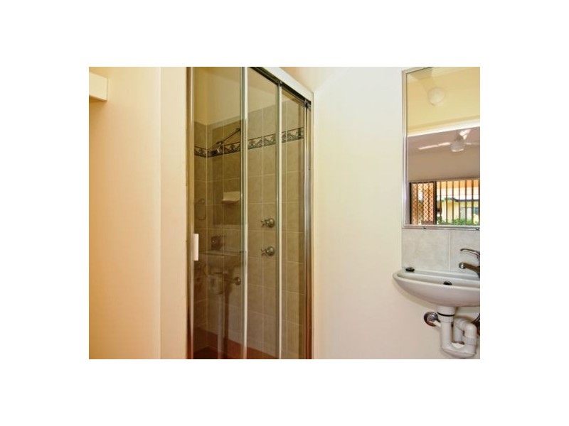 105/34 Elizabeth Street, Urangan QLD 4655