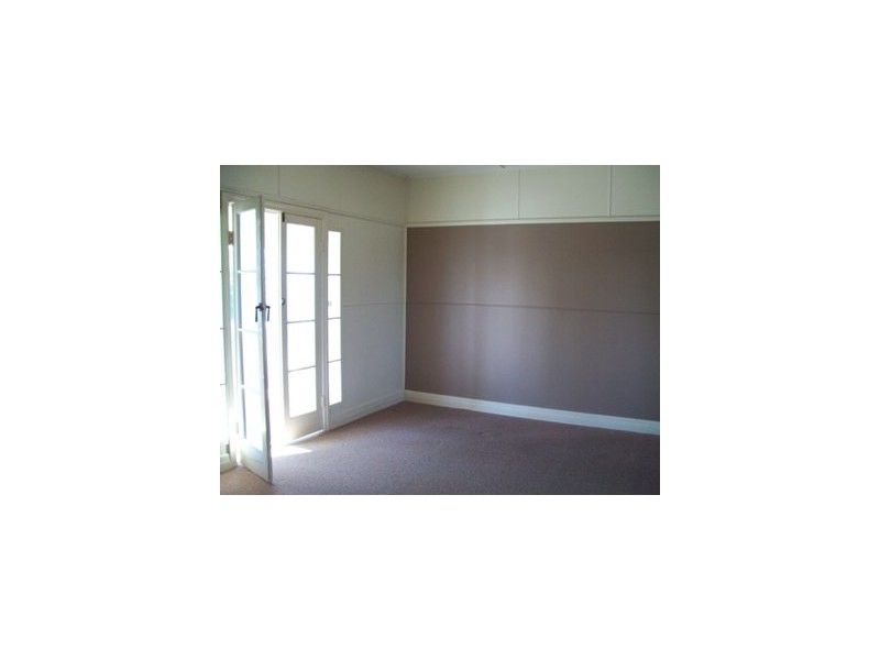 125 Pulgul Street, Urangan QLD 4655