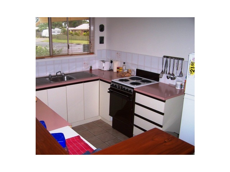 22  Parkway Drive, Scarness QLD 4655