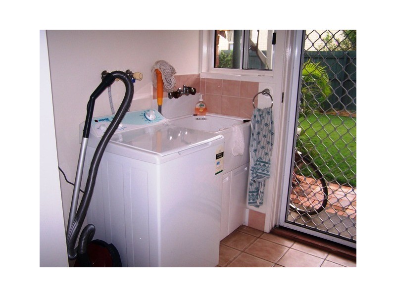 22  Parkway Drive, Scarness QLD 4655