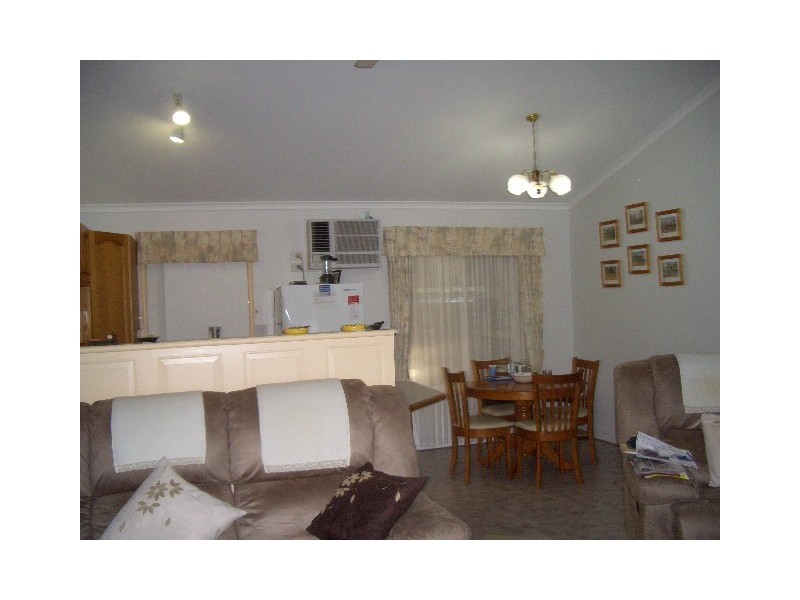 53 Eucalyptus Ave, Eli Waters QLD 4655