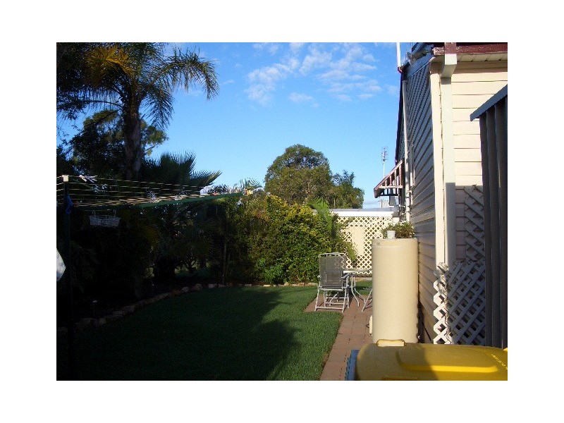 53 Eucalyptus Ave, Eli Waters QLD 4655