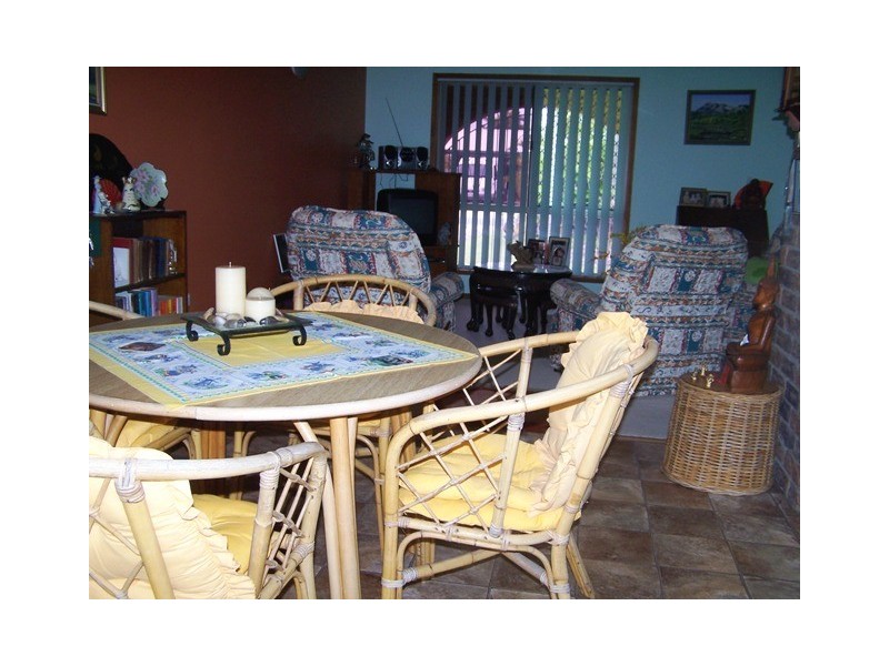66 Drummond Street, Urangan QLD 4655