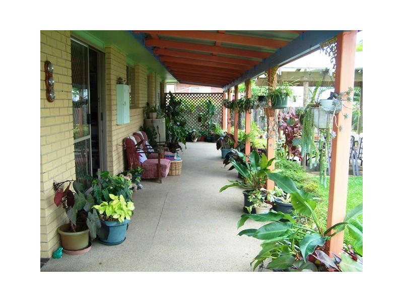 66 Drummond Street, Urangan QLD 4655