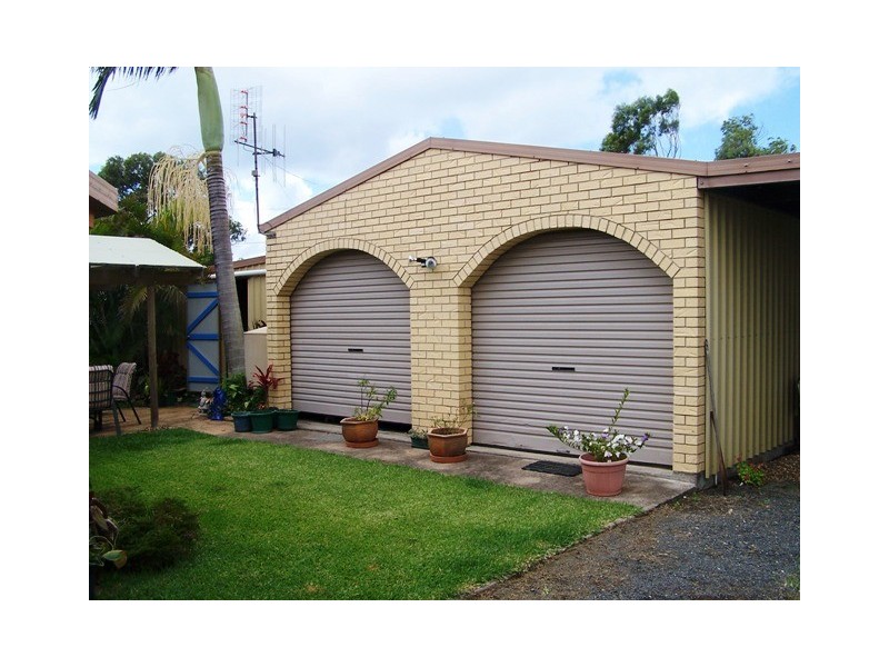 66 Drummond Street, Urangan QLD 4655