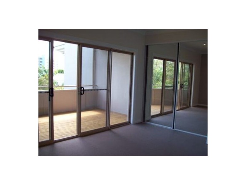 3/31 King Street, Urangan QLD 4655