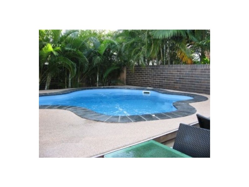 38/80 Moolyyir Street, Urangan QLD 4655