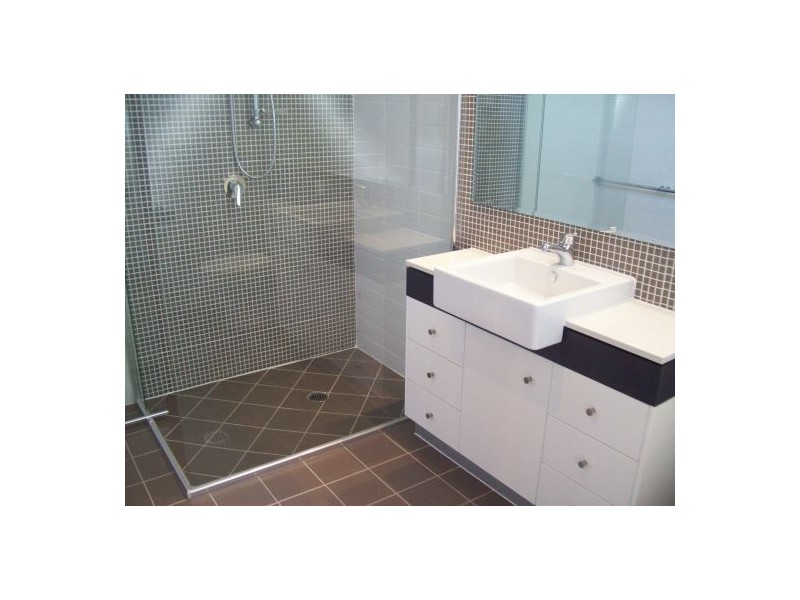 53/80 Moolyyir Street, Urangan QLD 4655