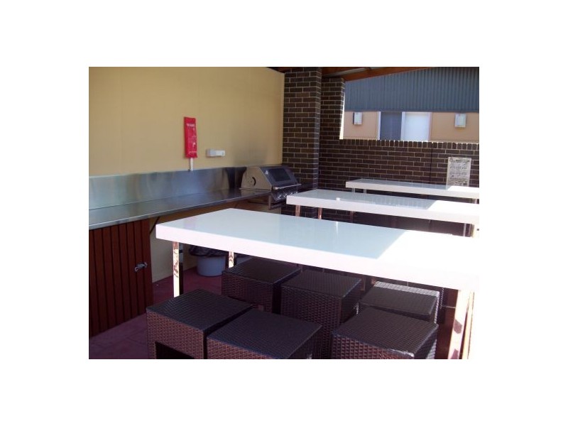 53/80 Moolyyir Street, Urangan QLD 4655