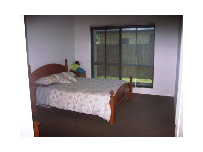 1 Seaway Parade, Toogoom QLD 4655