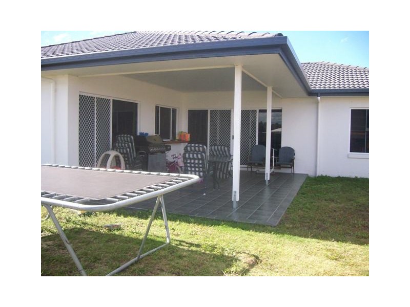 1 Seaway Parade, Toogoom QLD 4655