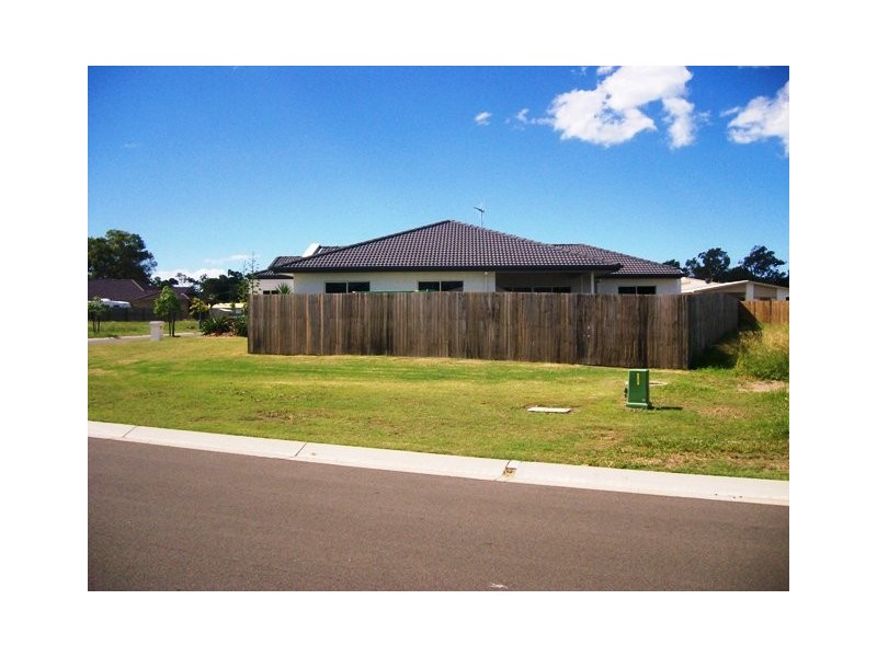 1 Seaway Parade, Toogoom QLD 4655