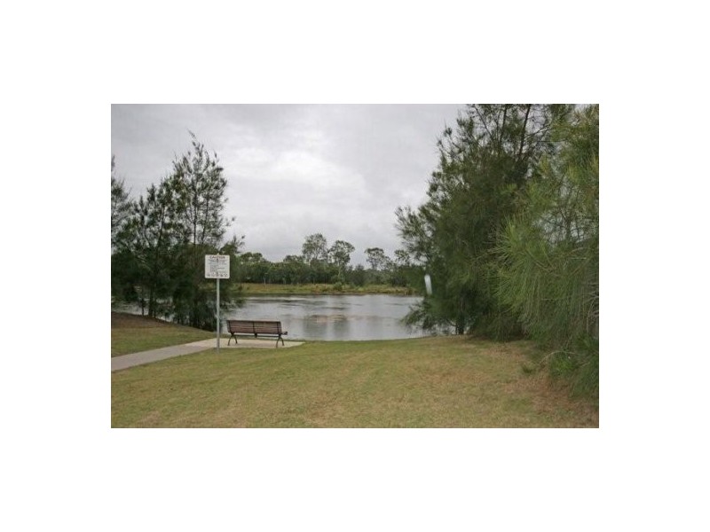 35 Northshore Avenue, Toogoom QLD 4655
