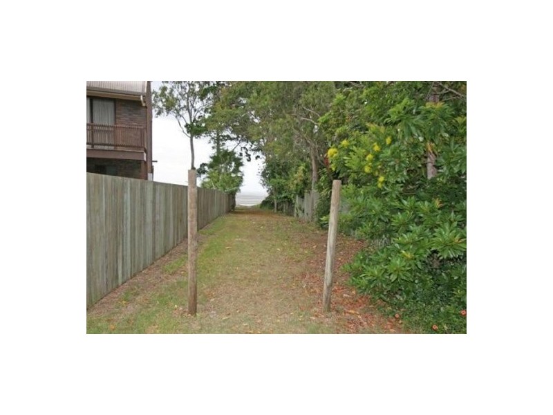 35 Northshore Avenue, Toogoom QLD 4655