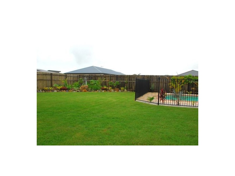 4 Wongala Way, Eli Waters QLD 4655