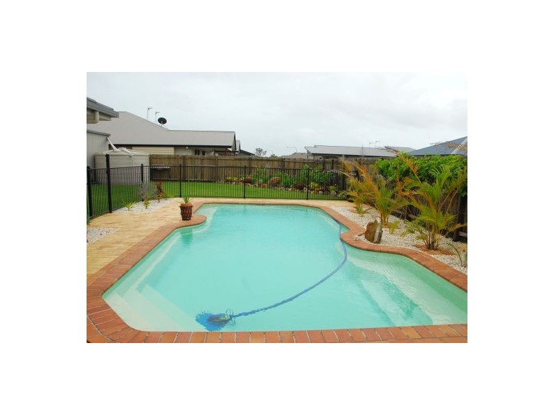 4 Wongala Way, Eli Waters QLD 4655