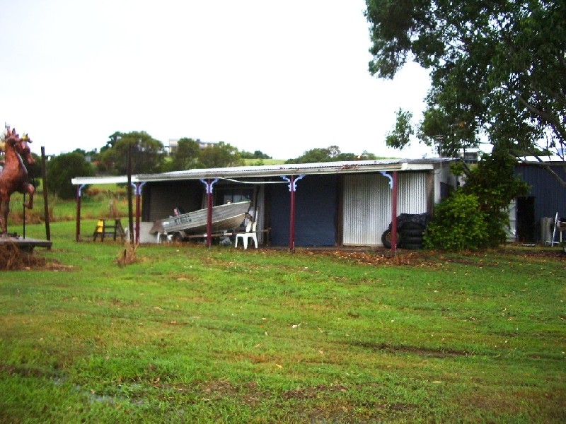 1001 Pialba Burrum Heads Road, Craignish QLD 4655