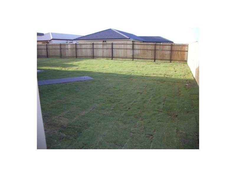 87 Endeavour Way, Eli Waters QLD 4655