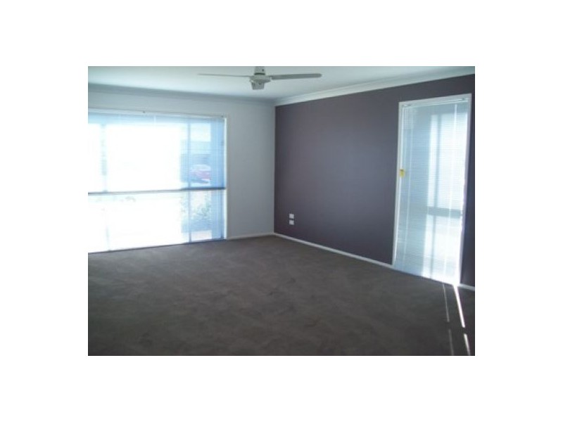 7 Captain Cook Street, Hervey Bay QLD 4655