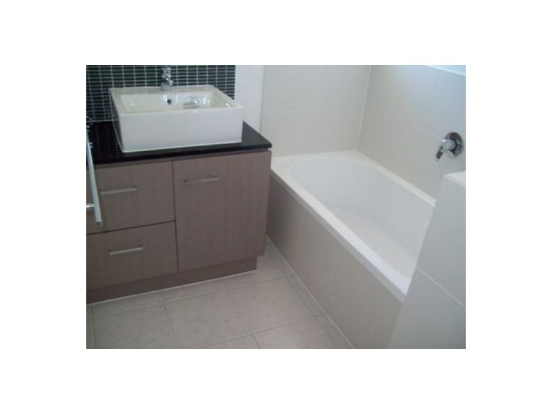 7 Captain Cook Street, Hervey Bay QLD 4655