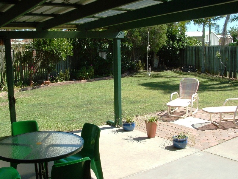 11 Phoenix Court, Kawungan QLD 4655