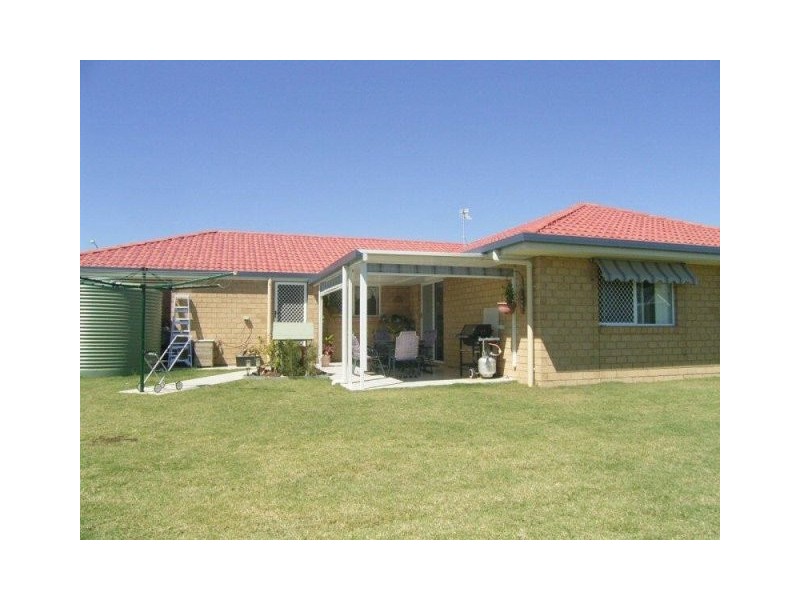 57 Bunya Ct, Eli Waters QLD 4655
