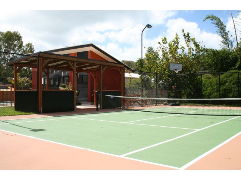 11 Castaway Court, Toogoom QLD 4655