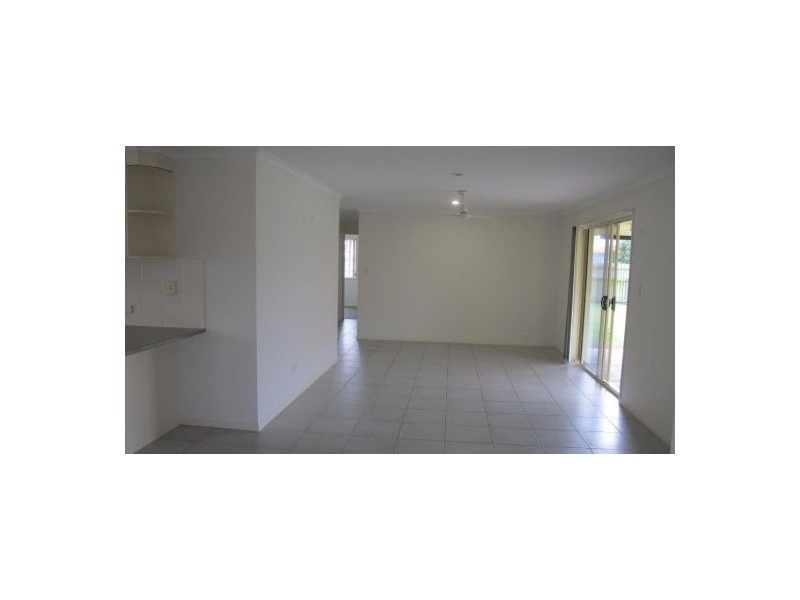 11 Protector Way, Eli Waters QLD 4655