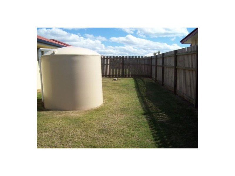 11 Protector Way, Eli Waters QLD 4655