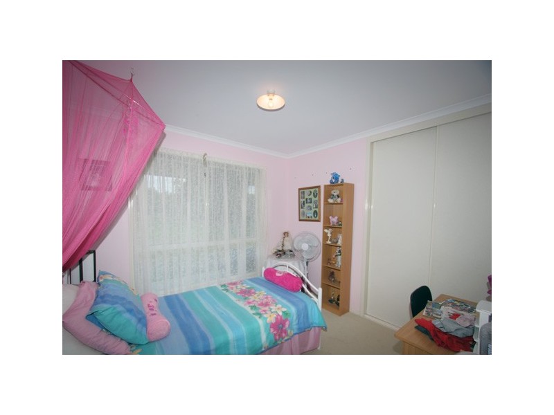 92 Honeyeater Street, Walligan QLD 4655