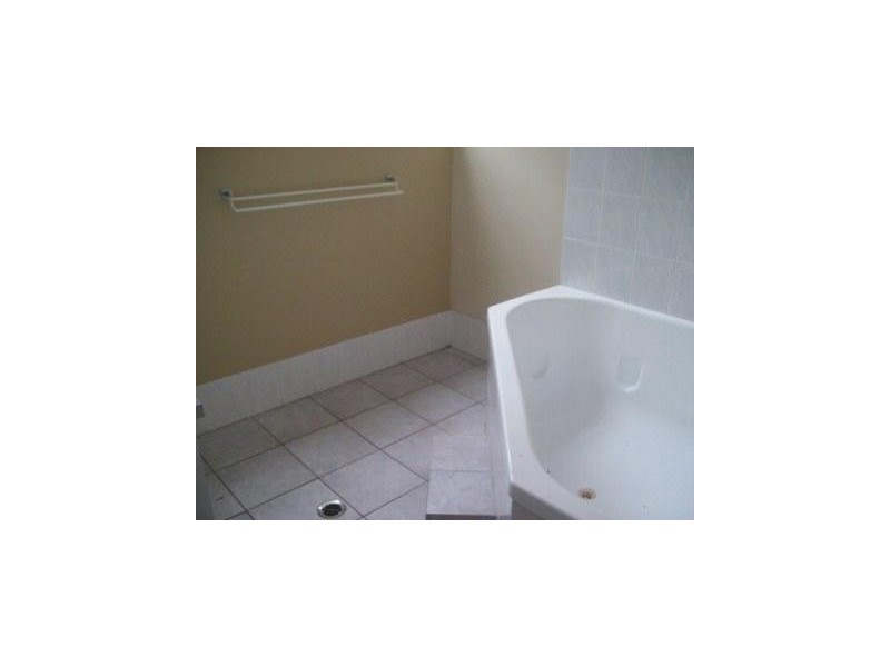 1/14 Queens Road, Hervey Bay QLD 4655