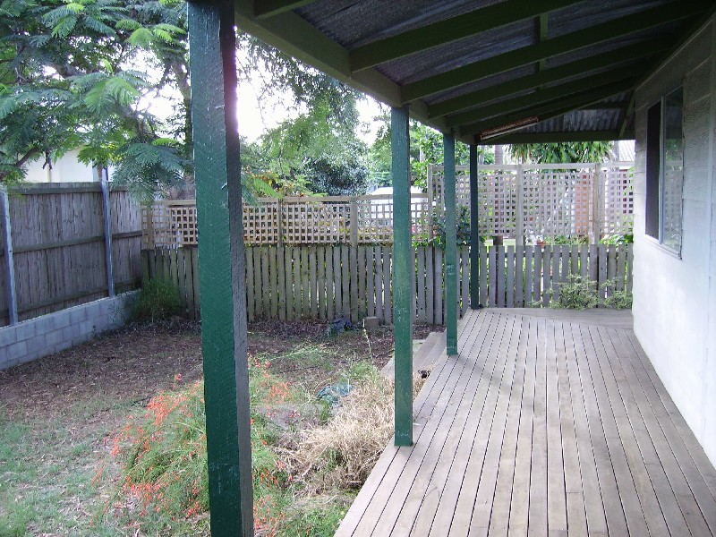 85  Kingfisher Pde, Toogoom QLD 4655