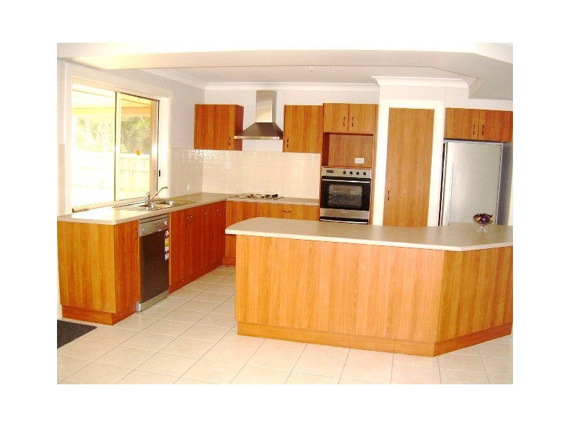 7 Ringtail Way, Urangan QLD 4655