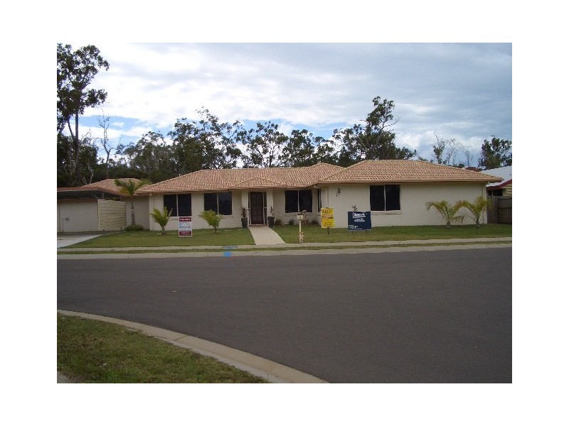 7 Ringtail Way, Urangan QLD 4655