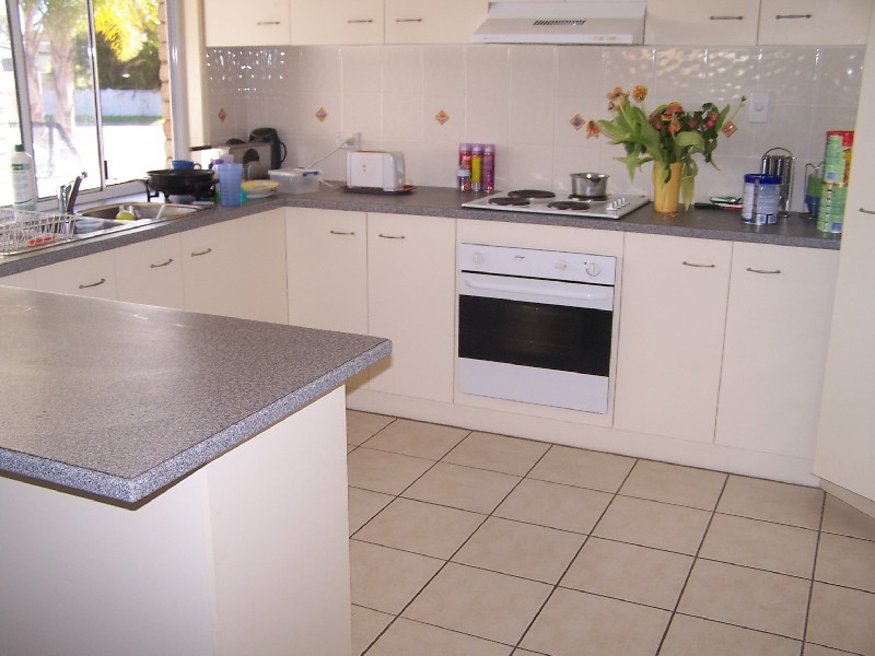 5 Cordelia Court, Urangan QLD 4655