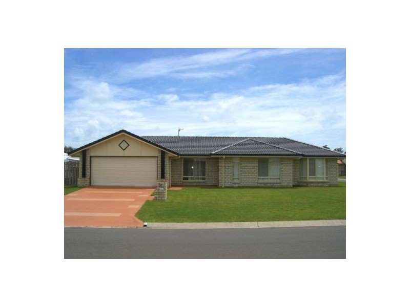 31 Joselyn, Point Vernon QLD 4655