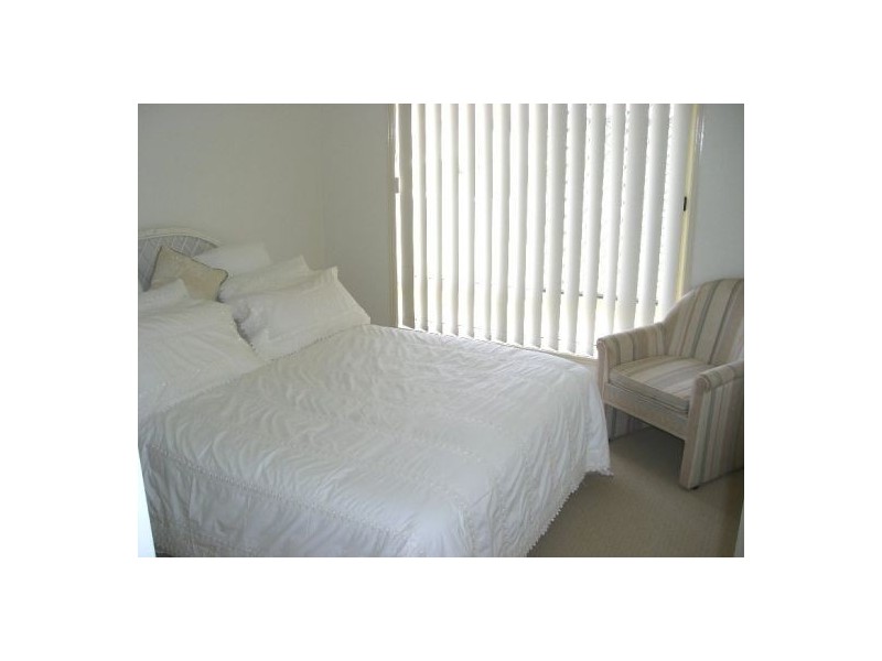 31 Joselyn, Point Vernon QLD 4655