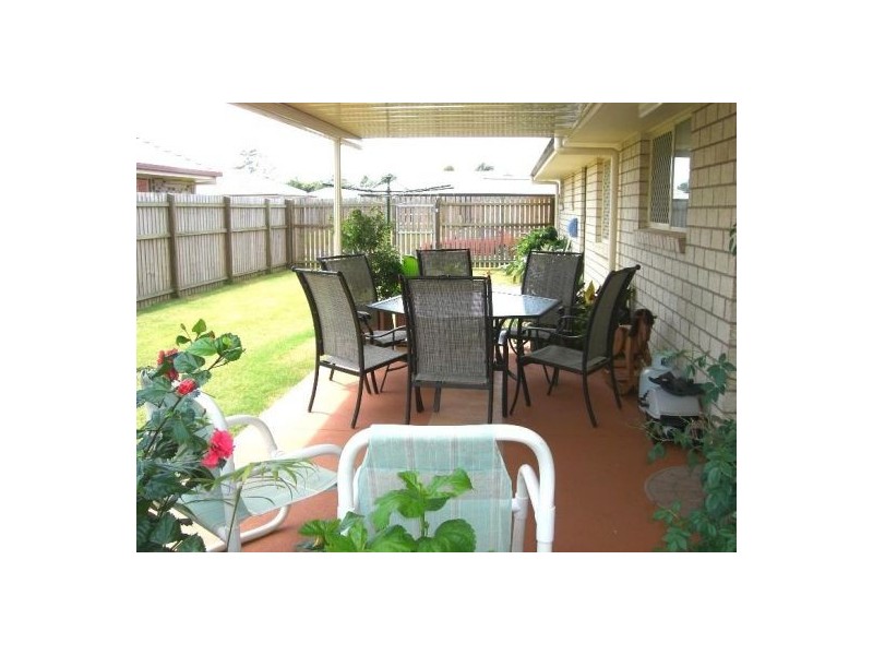 31 Joselyn, Point Vernon QLD 4655