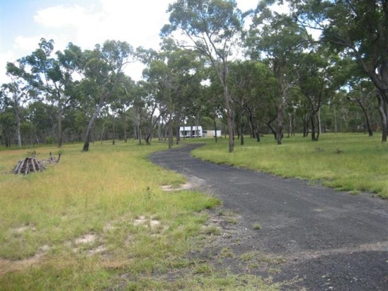 21 Ranch Park Drive, Pacific Haven QLD 4659