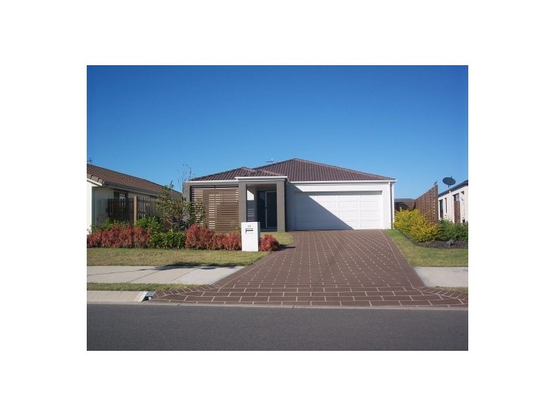 46 Endeavour Way, Eli Waters QLD 4655