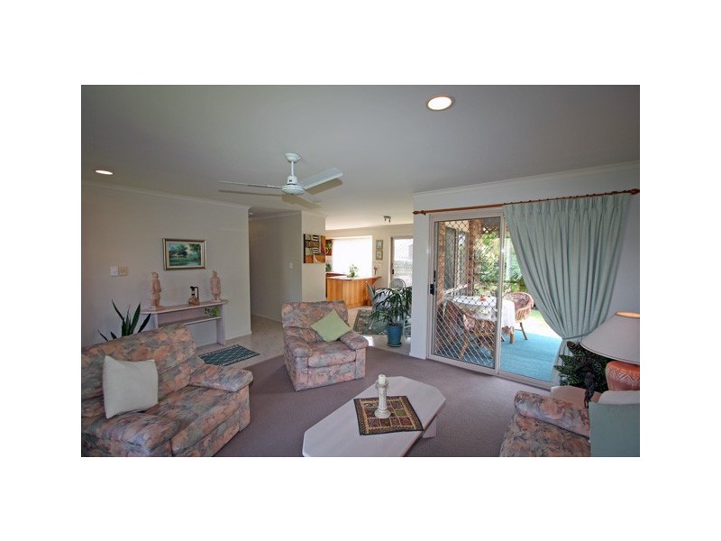 3 Woodland Close, Torquay QLD 4655