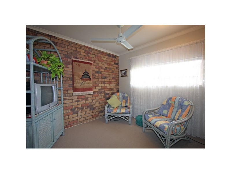 3 Woodland Close, Torquay QLD 4655