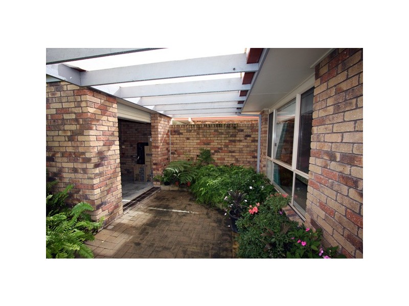 3 Woodland Close, Torquay QLD 4655