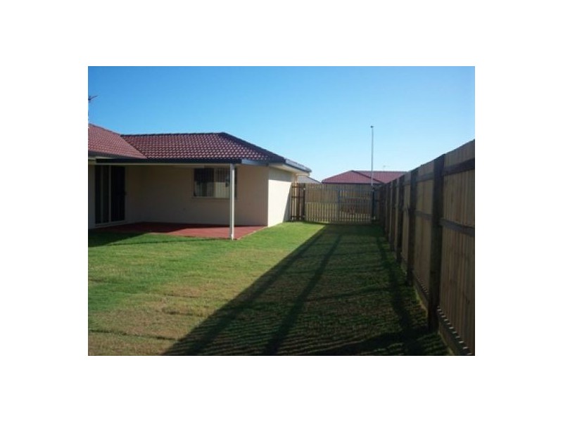 94 Endeavour Way, Eli Waters QLD 4655